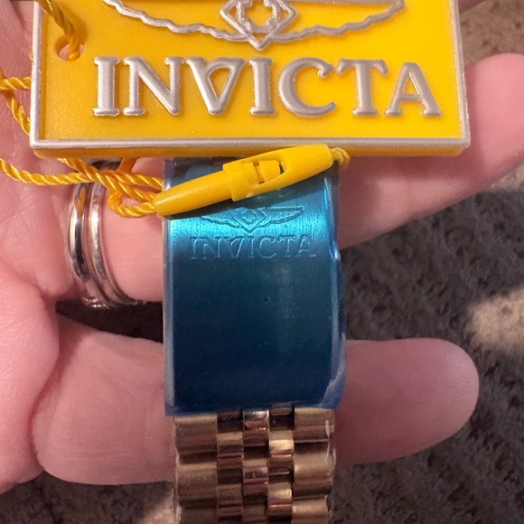 Invicta Gold Watch - Picture 2 of 3
